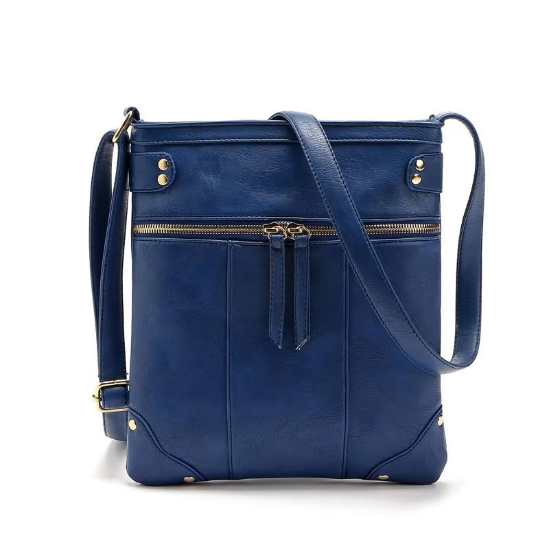 Lana | Leder Schultertasche mit Nieten für Damen