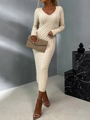 ARJANE | Elegantes Strickkleid mit Spitzenrücken