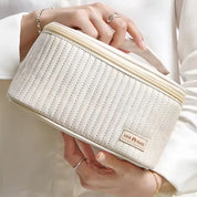 Malaya | Stylischer und funktionaler Reise-Essentials-Organizer
