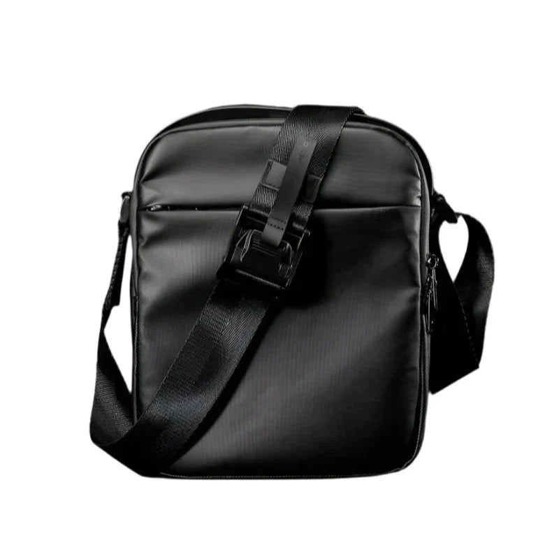 Lars | Wasserdichte Kompakte Crossbody Umhängetasche