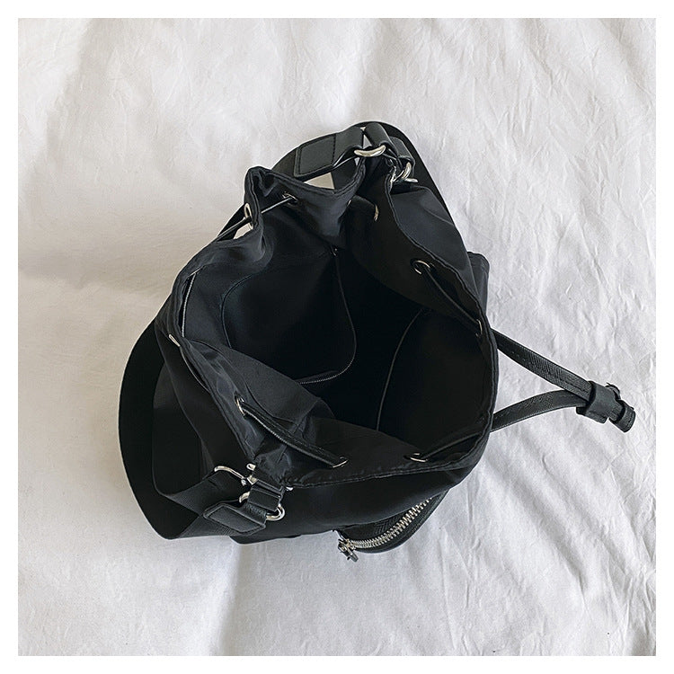 Zoey | Vielseitige Schnur Crossbody Reisetasche
