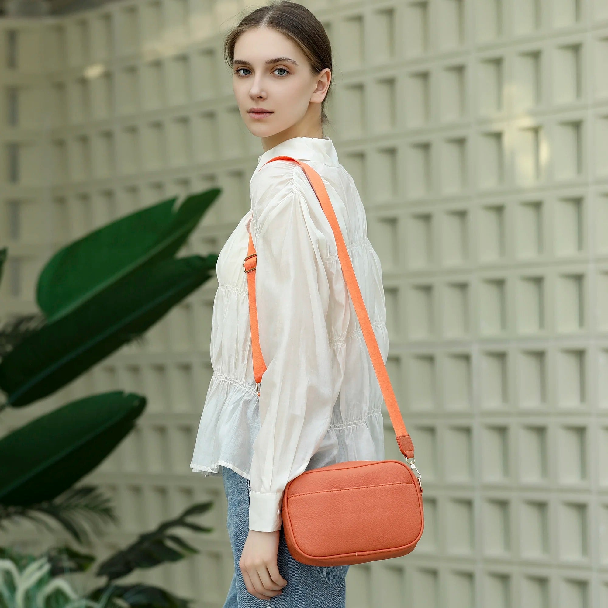 Milana | Premium Schultertasche