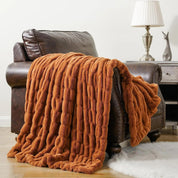 Damen Kuscheldecke Elegant aus Kunstfell für Luxuriösen Komfort und Wärme 5