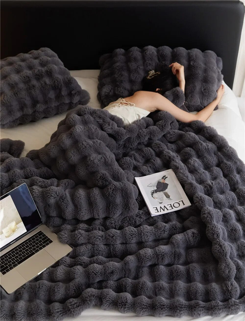 Die Plüschdecke, über die alle reden! - WarmWool 1
