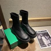 EefjesBoots I Stiefel mit hohem Plateau und breiter Spitze für Damen 4