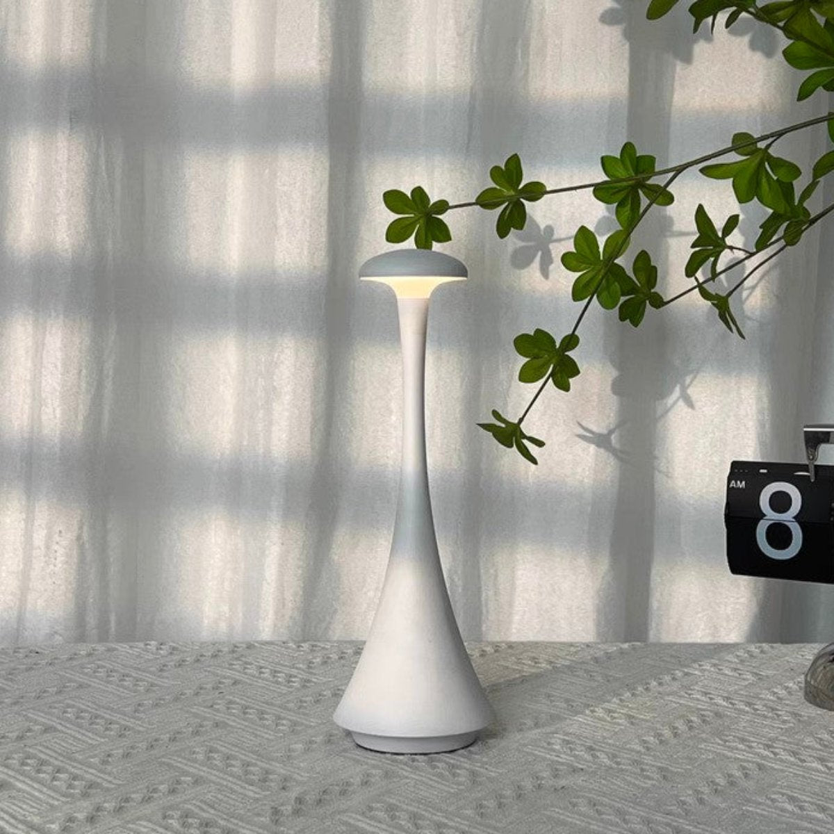 Elance Tischlampe 5