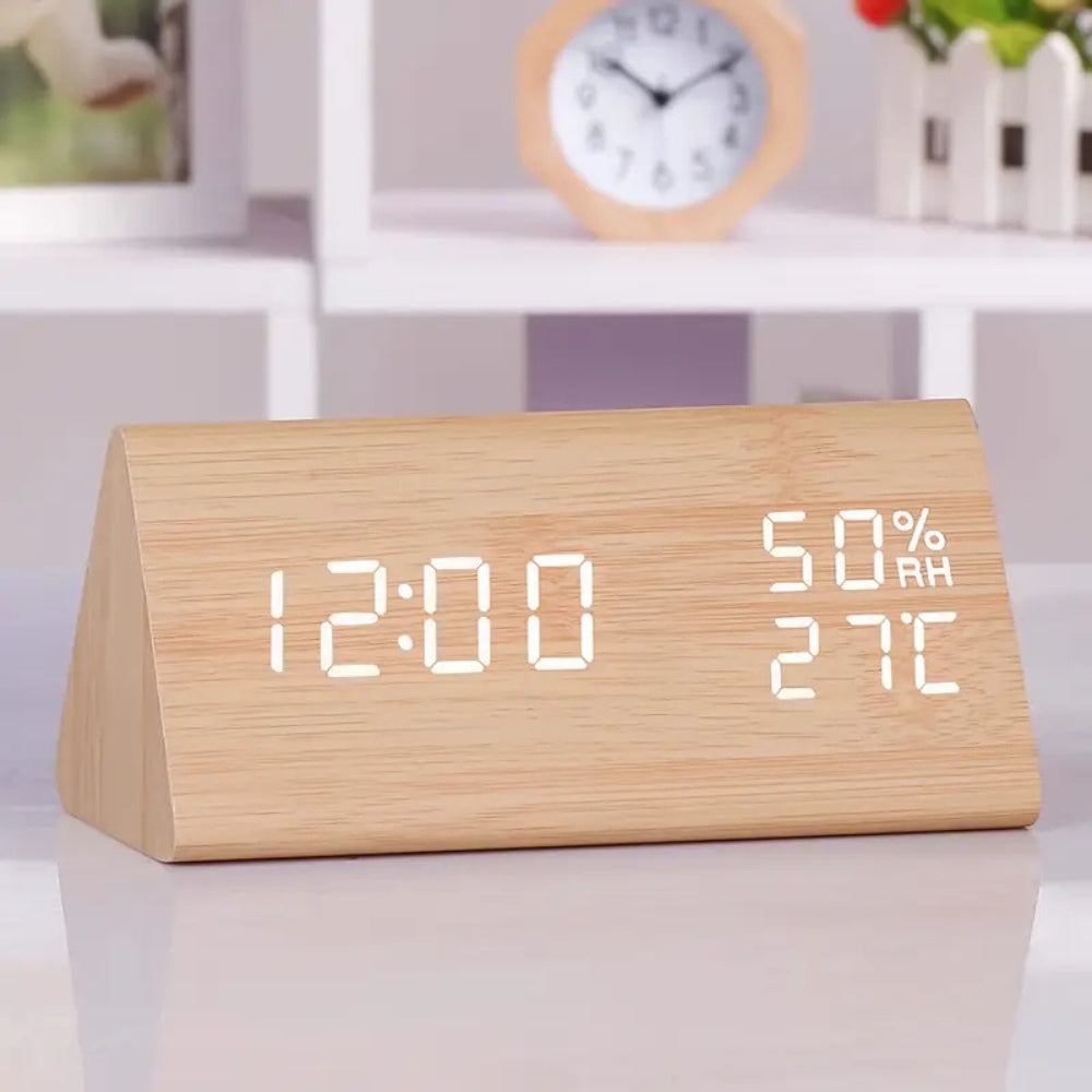 Elora LED-Wecker aus Holz mit Digitalanzeige 9