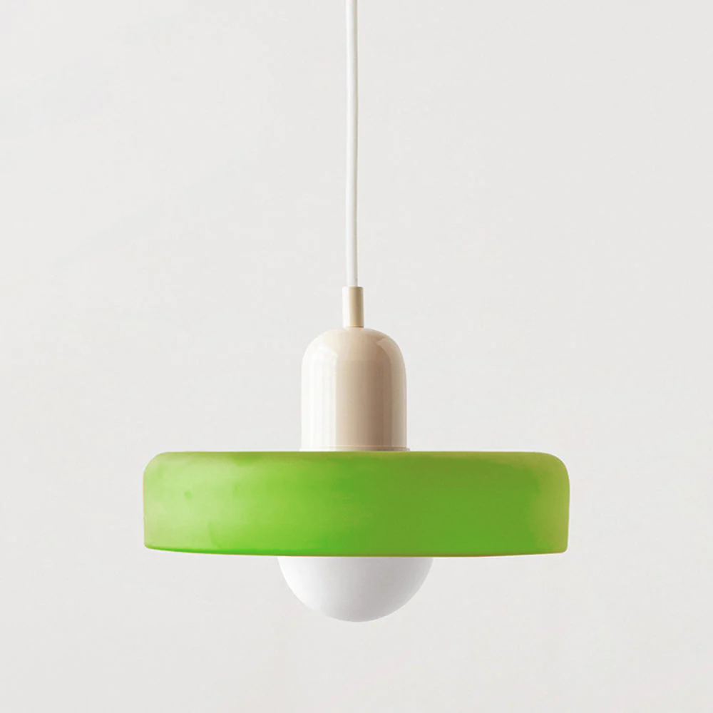 Farbenfrohe Pendelleuchte im Bauhaus-Stil – StiloGlas 10