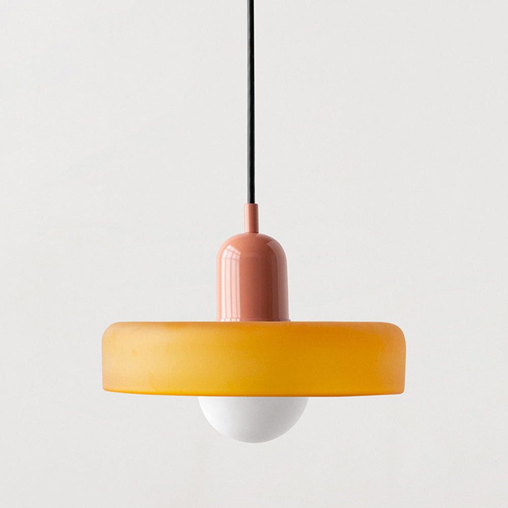 Farbenfrohe Pendelleuchte im Bauhaus-Stil – StiloGlas 16