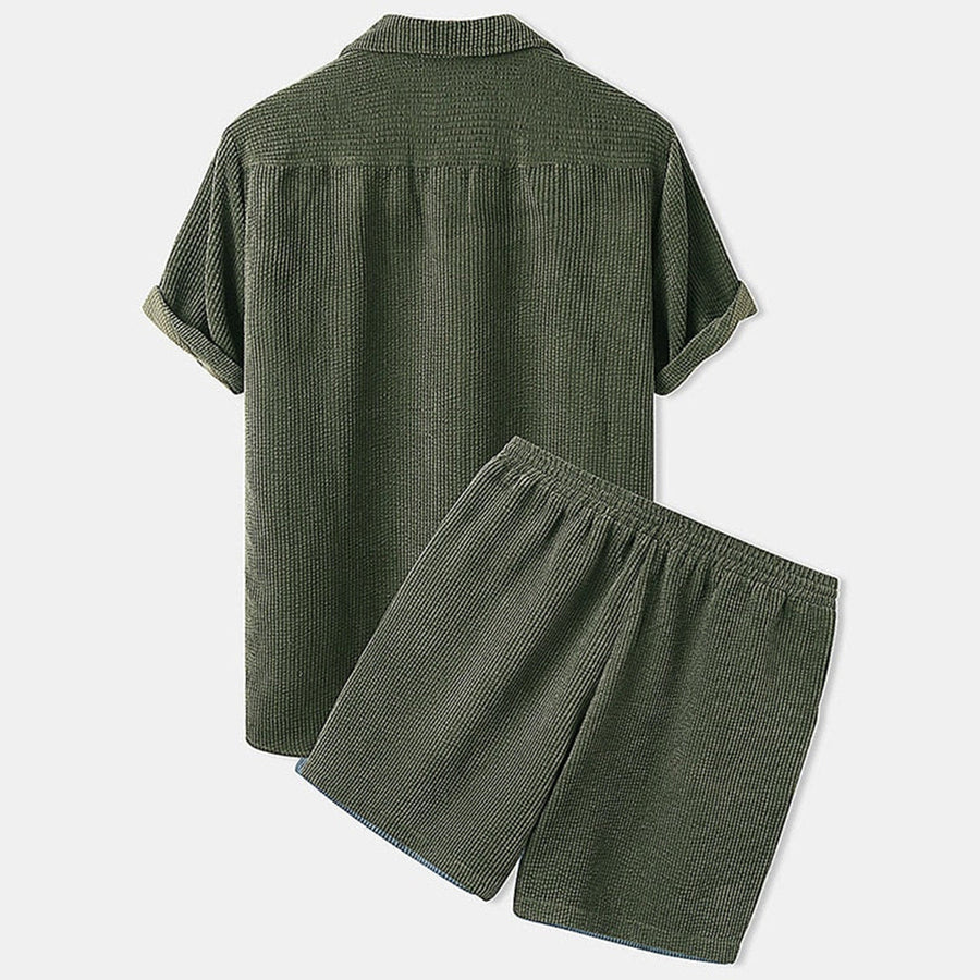 Frederik | Sommerlicher Zweiteiler – Lässiges Kurz-Outfit