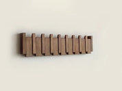 Klaviergarderobe aus Holz - HarmonyCoat 6