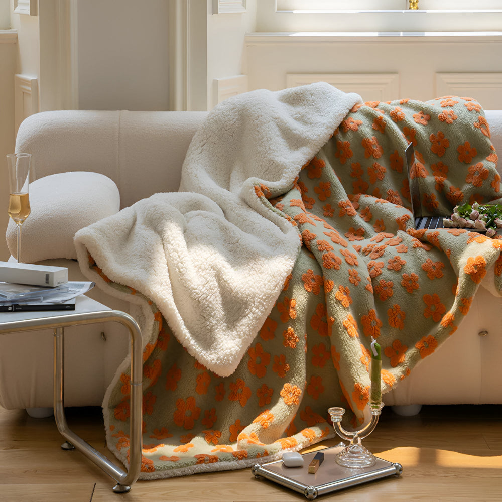 Kuscheldecke für Damen mit Retro-Blumenmuster aus Mikrofaser 3