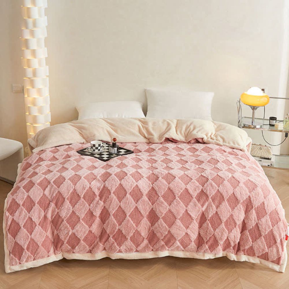 Kuscheldecke mit Diamantmuster für Komfort aus Teddy-Velours und Alpaka-Wolle 2