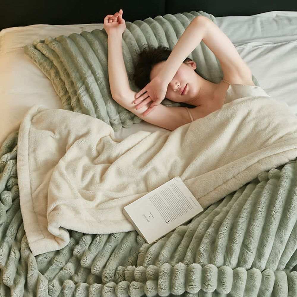 Kuschelige Fleece-Decke für Damen und Herren aus hochwertigem Mikrofaser 2