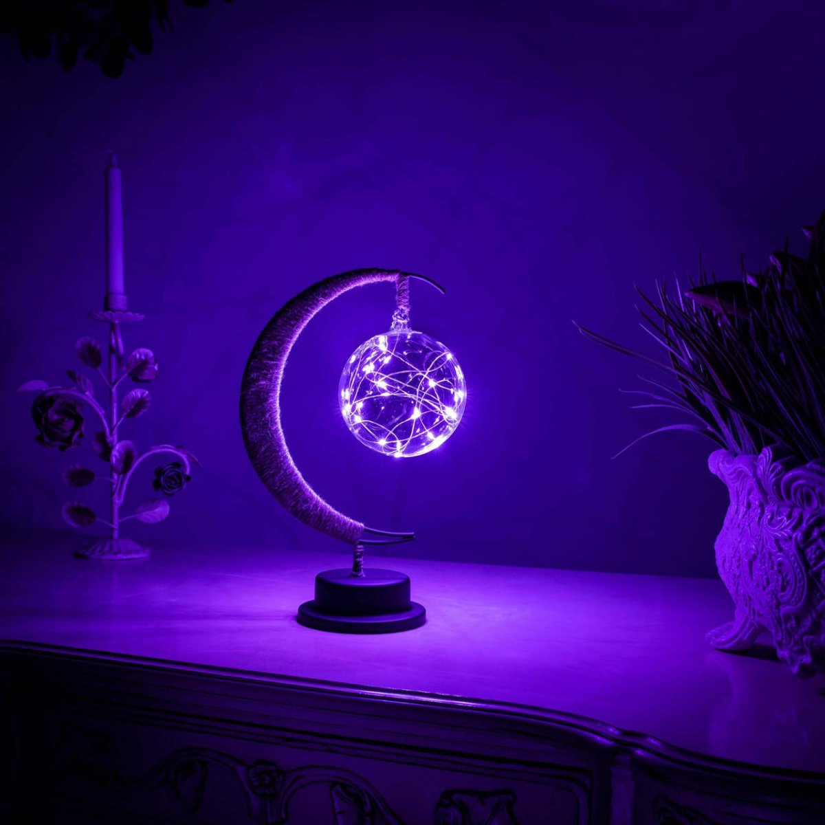 Lunar Tischlampe 1