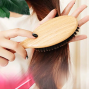Naturease Comb - Premium -Holzhaarbürste zum Glätten und Styling 2