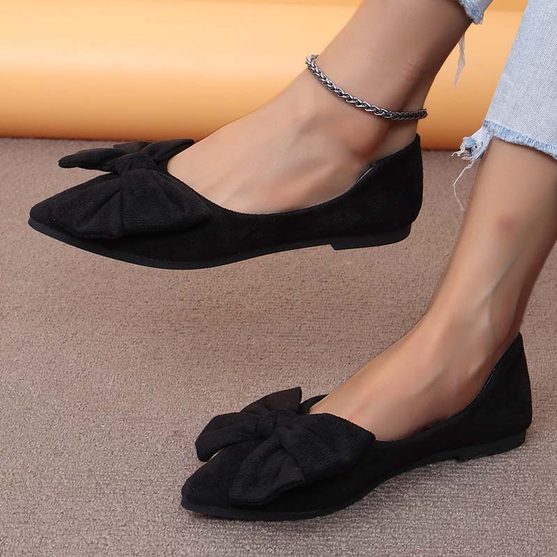 Lena | Spitz-Zehen Ballerinas – Femininer Look mit Schleife