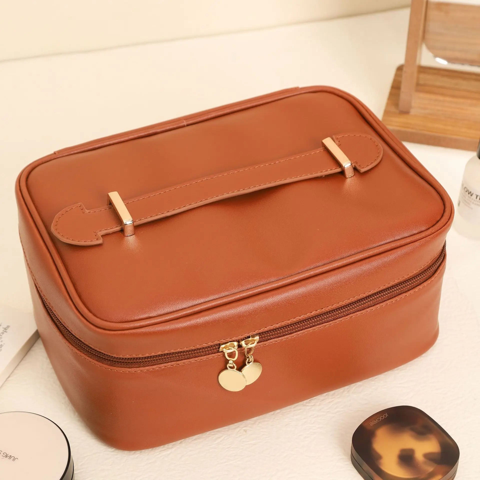 Dana | Eleganter und geräumiger Organizer für Beauty-Utensilien