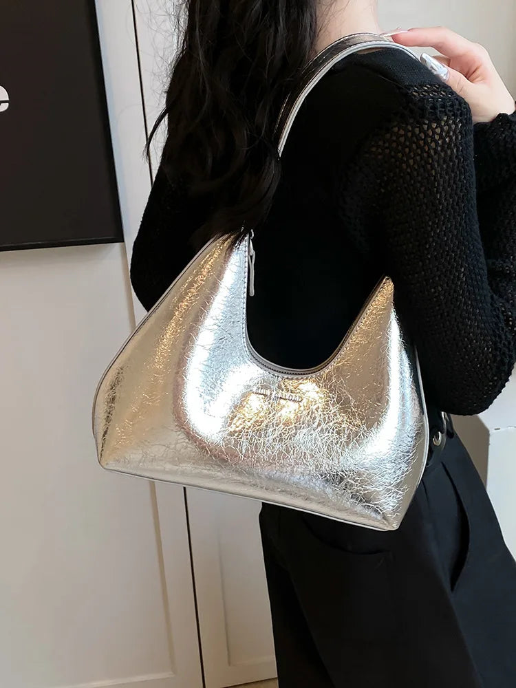 HARRIET | Wasserdichte Hobo-Tasche