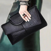 Clara | Retro Leder Schultertasche mit Krokodilmuster