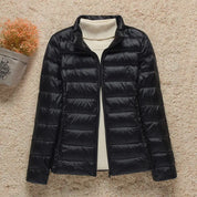IMARA | Leichte Übergangsjacke mit Kapuze für Damen