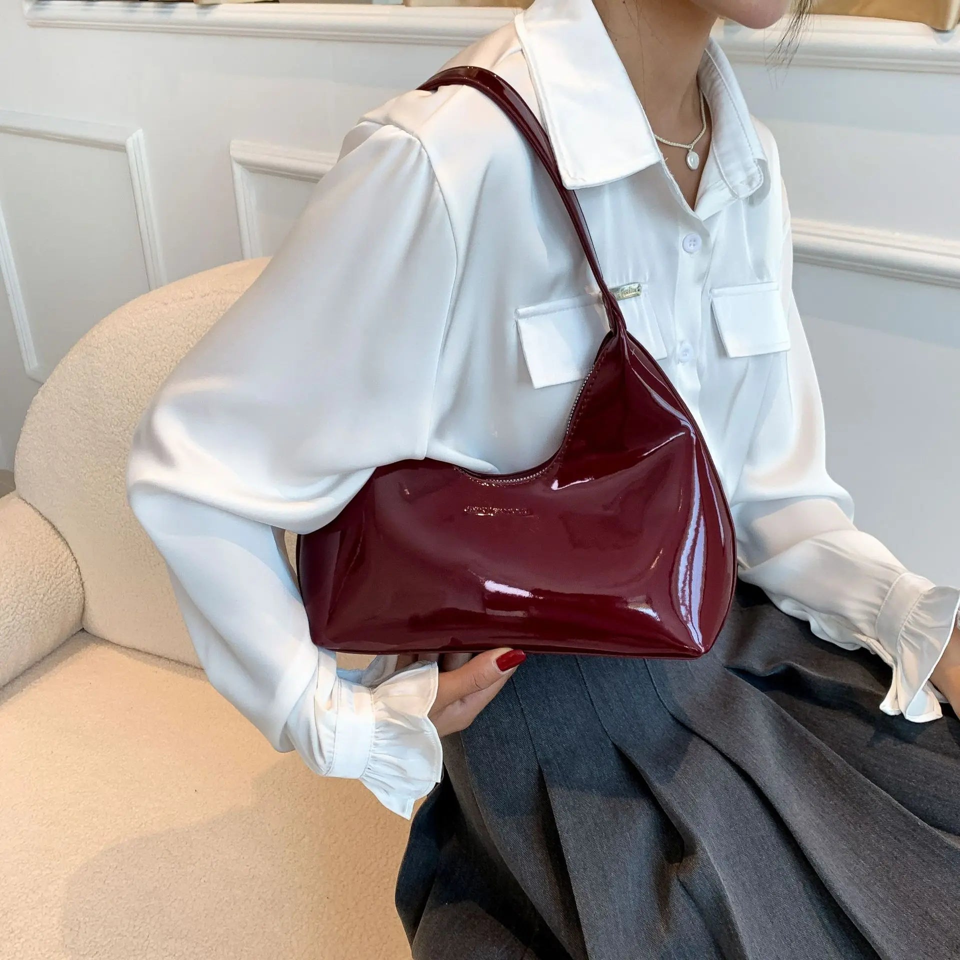 HARRIET | Wasserdichte Hobo-Tasche