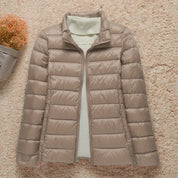 IMARA | Leichte Übergangsjacke mit Kapuze für Damen