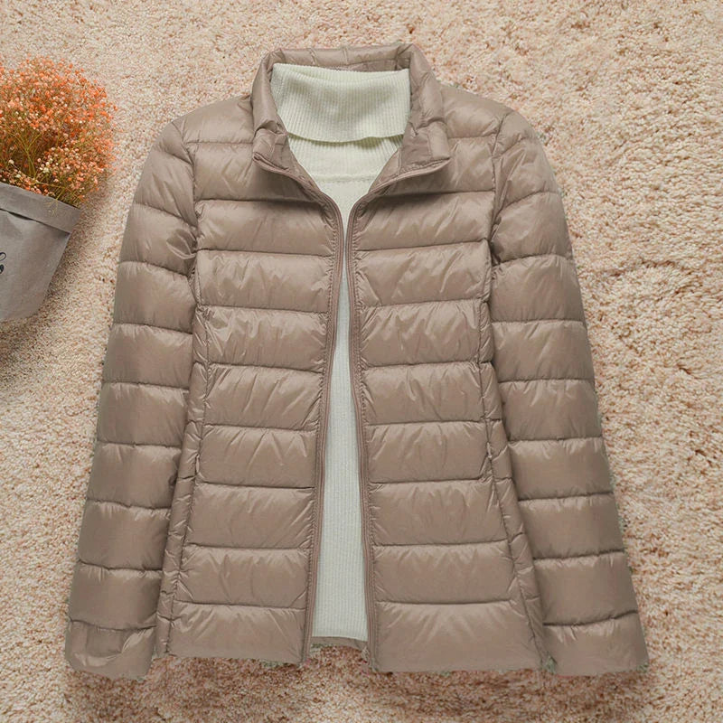 IMARA | Leichte Übergangsjacke mit Kapuze für Damen