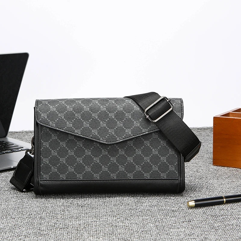 Finn | Kleine Sling-Crossbody-Tasche