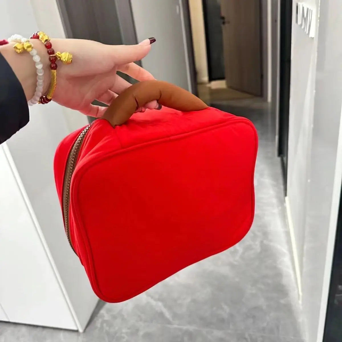 Yasmin | Apfelformige Kosmetik-Make-up Reisetasche