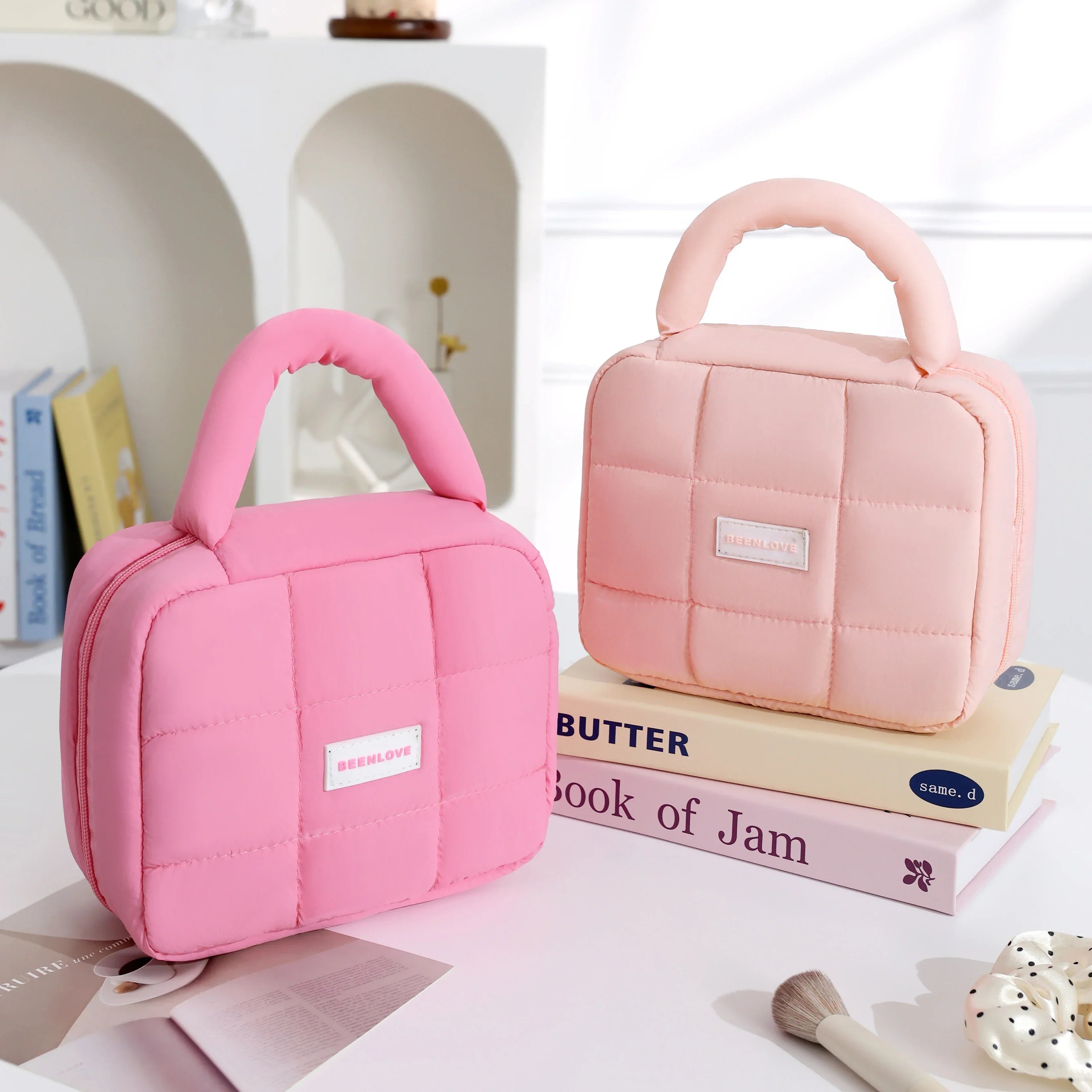 Andie | Gepolsterte, gesteppten Reise-Make-up Kosmetiktasche