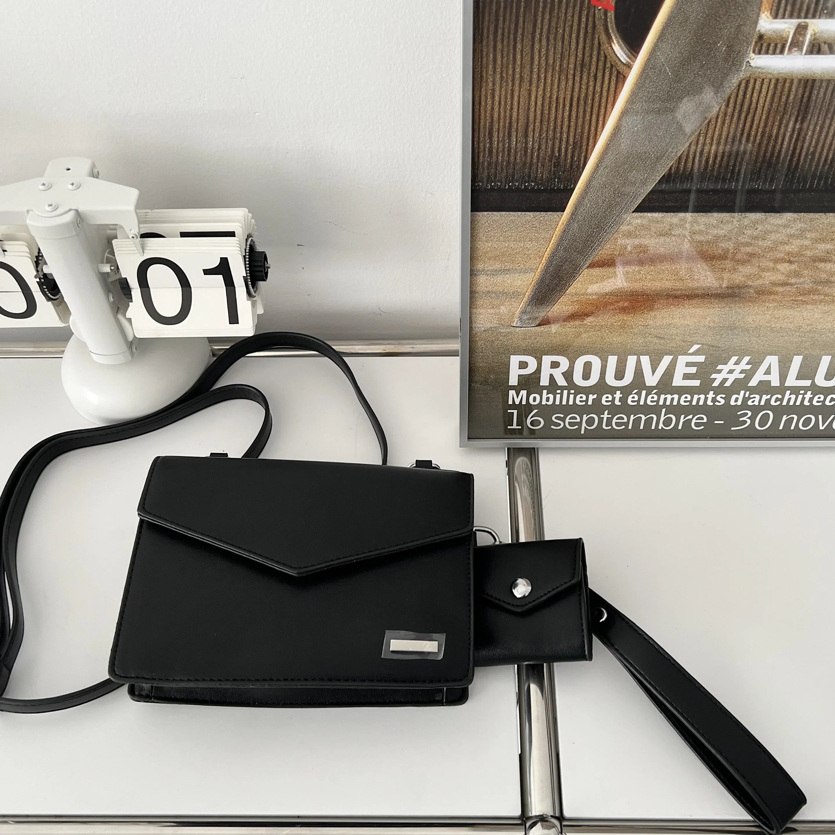 Noah | Lässige PU-Leder Kleine Crossbody Sling Tasche