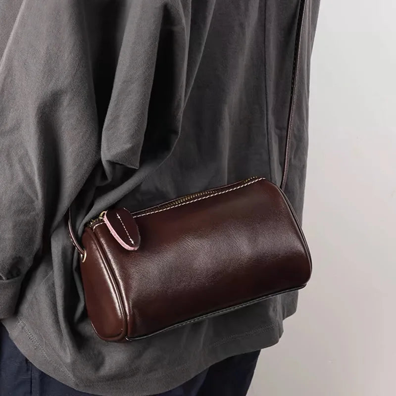 Eva | Kleine Vintage-Stil Leder Schultertasche