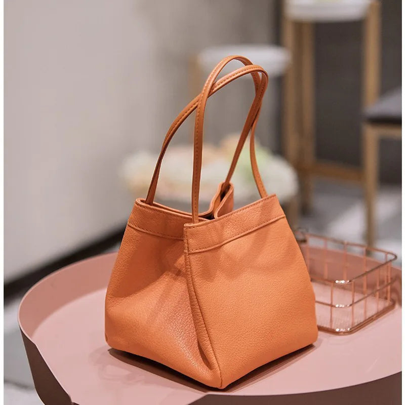 Nina | Minimalistische PU-Leder Kleine Crossbody-Handtasche