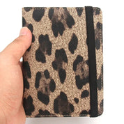 Carly | Leichter Reisepasshalter mit Leopardenmuster Reisebrieftasche