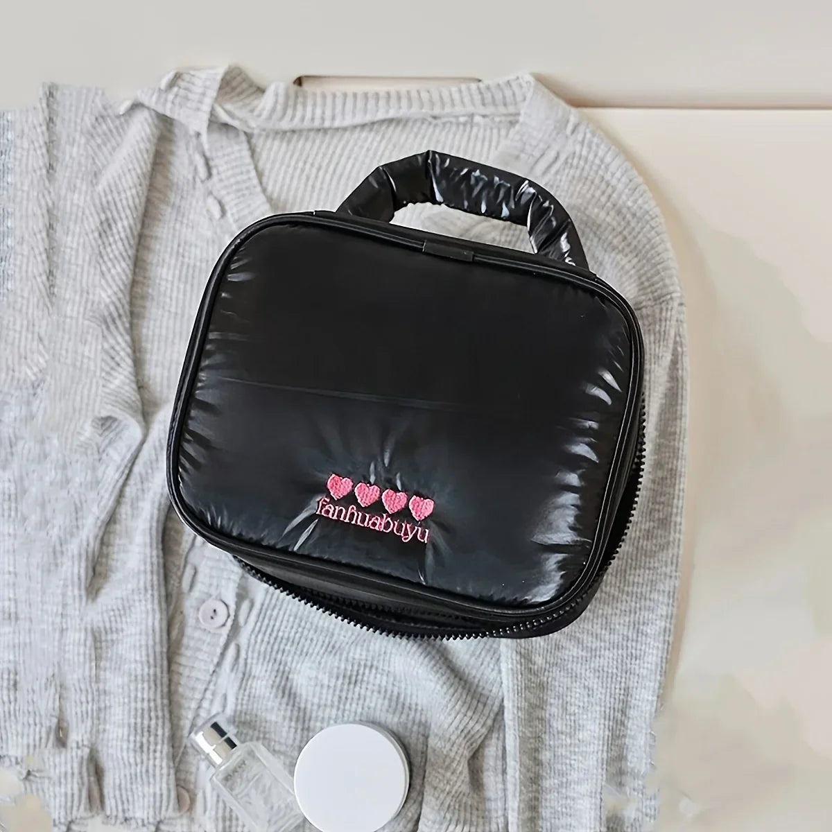 Etta | Herz Stickerei Reise kosmetische Make-up Kulturbeutel