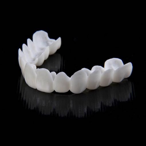 Sofortige Lächelverwandlung mit Snap on Smile Veneers 3