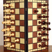 Strategio – Faltbares Schachspiel aus Holz mit Filzspielbrett 3