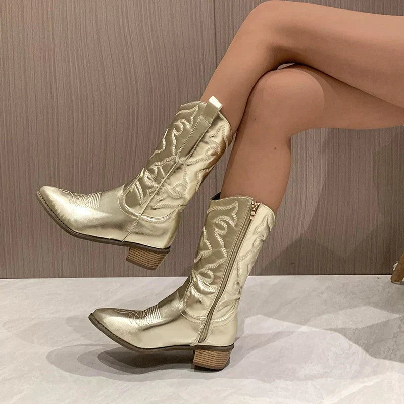 Trendige Stiefeletten für Damen | Stilvoll und bequem 1