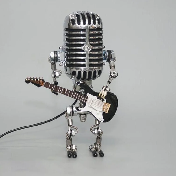 Vintage Metall Mikrofon Roboter mit Gitarrenlampe 7