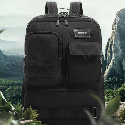 Wasserdichter taktischer 17,3-Zoll-Laptop-Rucksack 1