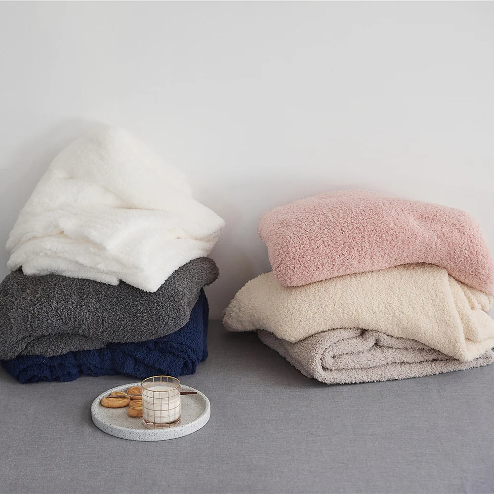 Weiche Minimalistische Strickdecke für Komfort und Stil 4