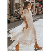 Annika | Elegantes Maxikleid mit V-Ausschnitt und Blumenspitze